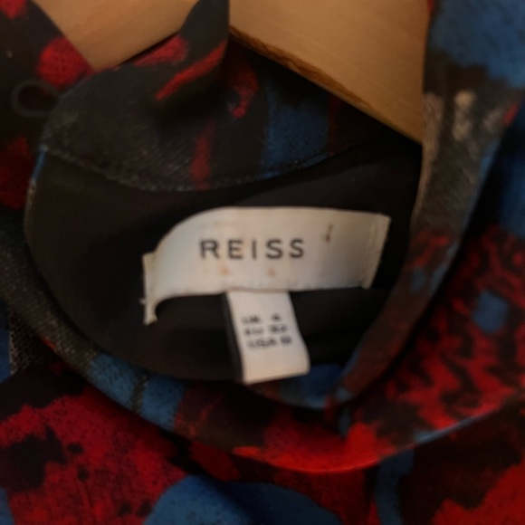 Sleeveless blouse - Picture 4 of 4